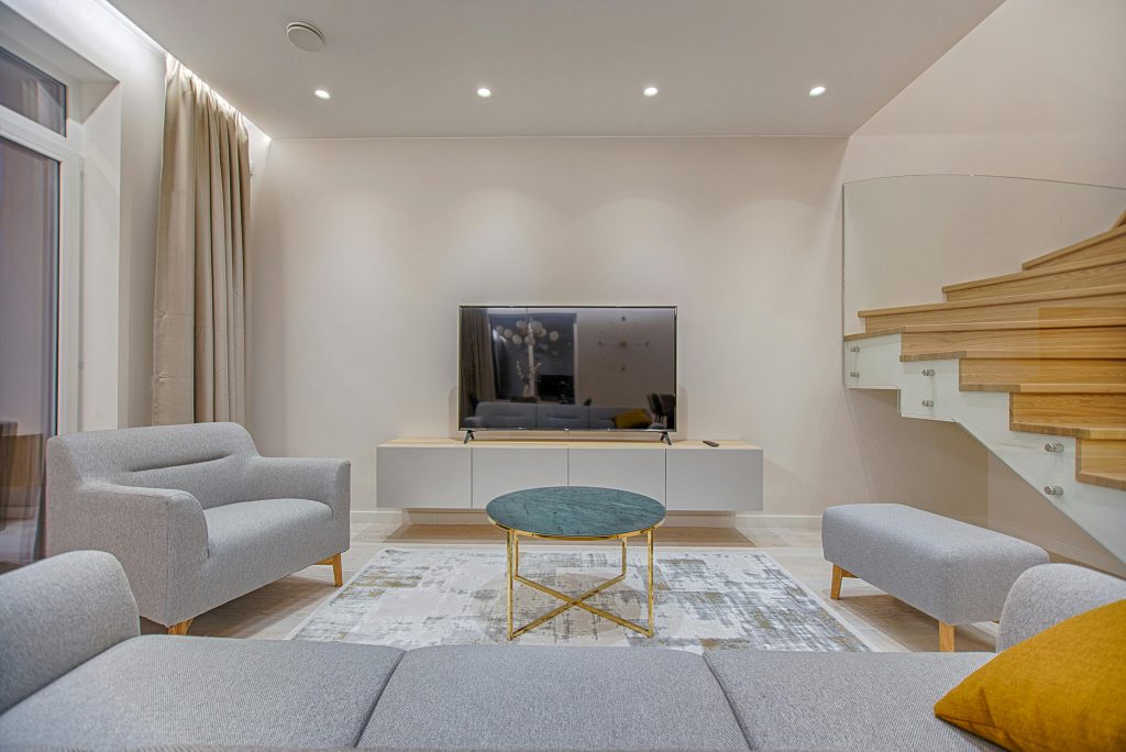 Warm basement conversion during the Winter